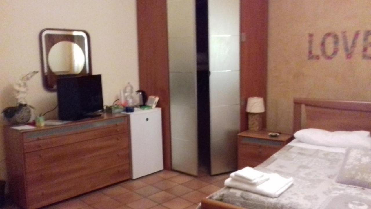 Hause Megghi Apartment Gambassi Terme Luaran gambar