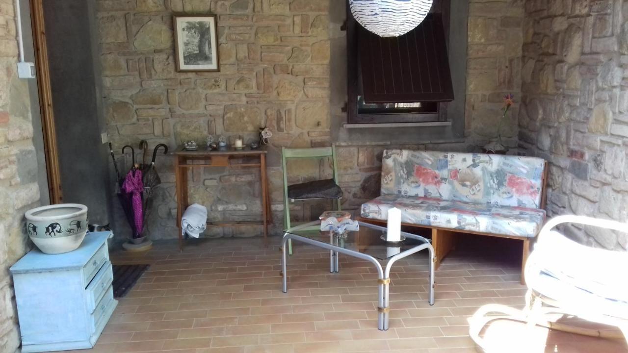 Hause Megghi Apartment Gambassi Terme Luaran gambar