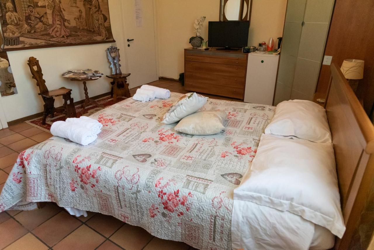 Hause Megghi Apartment Gambassi Terme Luaran gambar
