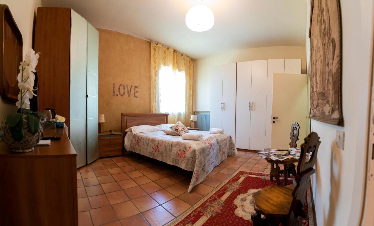 Hause Megghi Apartment Gambassi Terme Luaran gambar